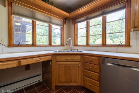 1748 Melody Lane Medina OH 44256