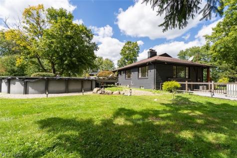 1748 Melody Lane Medina OH 44256