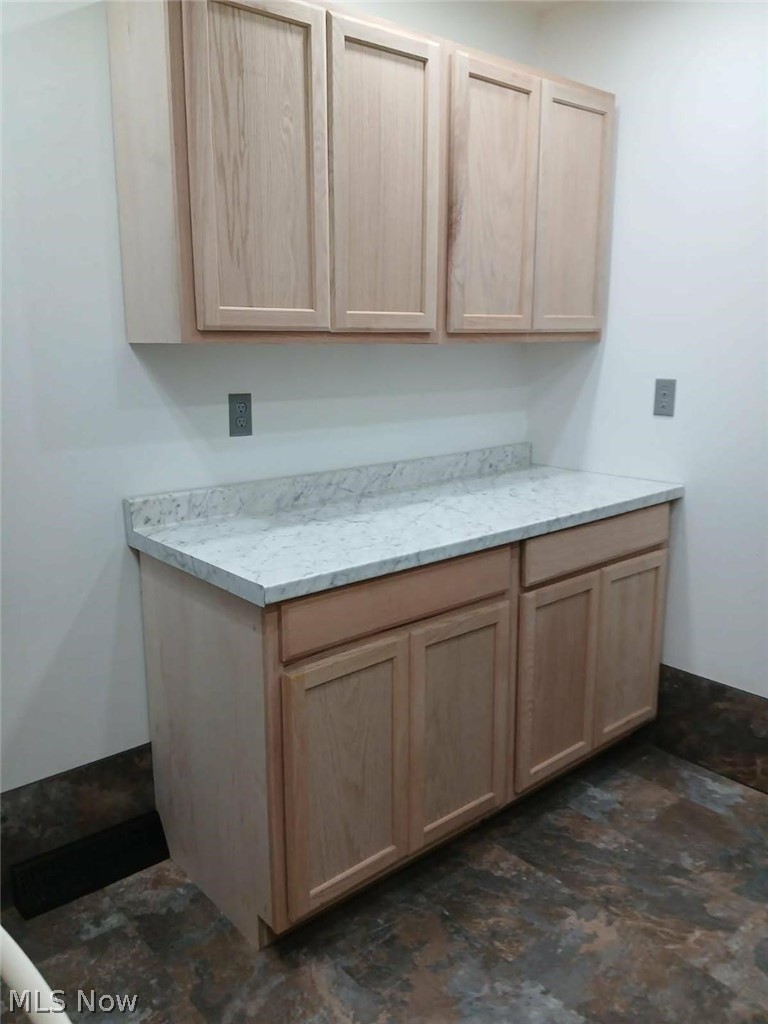 7899 Lakewood Drive Williamsfield OH 44093