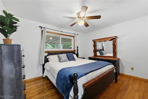 21810 Forestview Circle Brook Park OH 44142