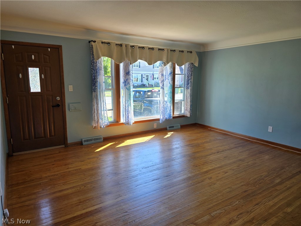 30217 Forestgrove Road Willowick OH 44095