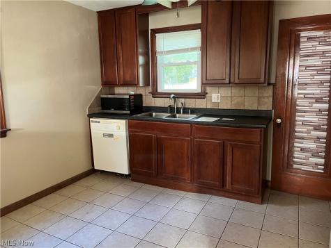133 Ohio Avenue Niles OH 44446