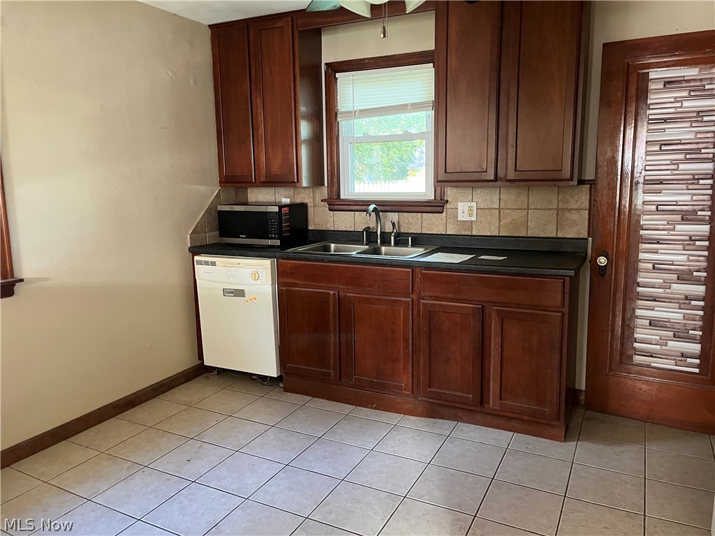 133 Ohio Avenue Niles OH 44446