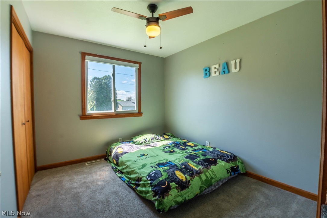 2375 Yorktown Street NW Uniontown OH 44685