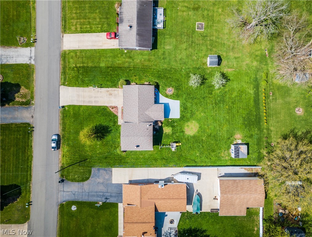 2375 Yorktown Street NW Uniontown OH 44685