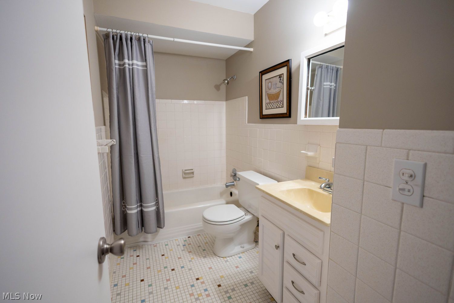 4068 W 219th Street Fairview Park OH 44126