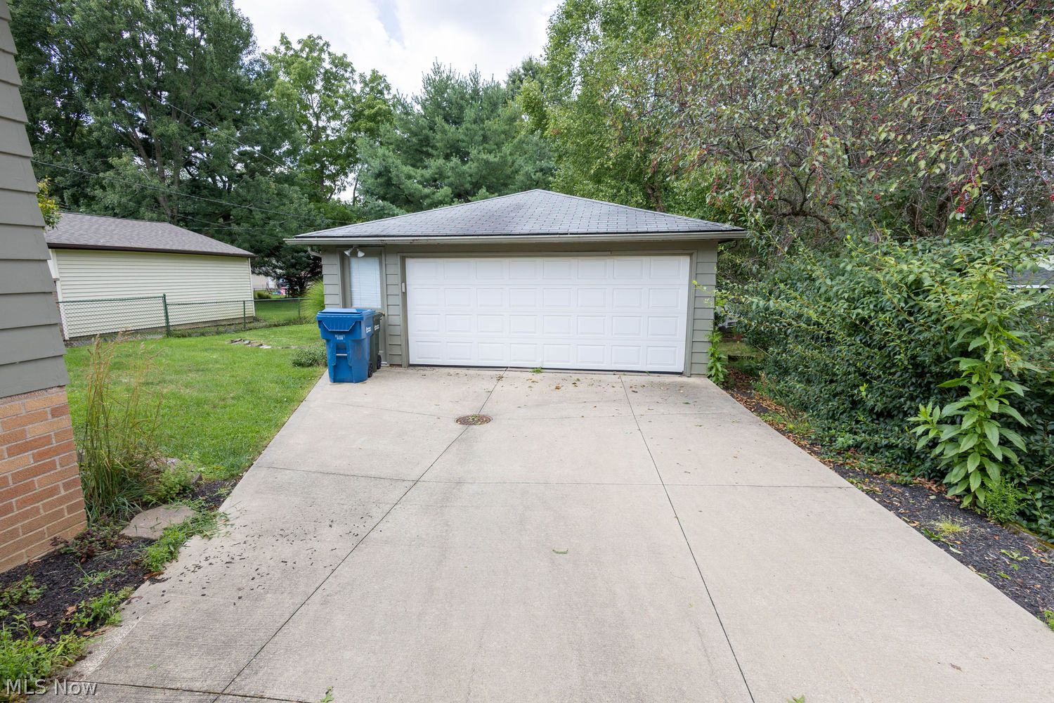 4068 W 219th Street Fairview Park OH 44126