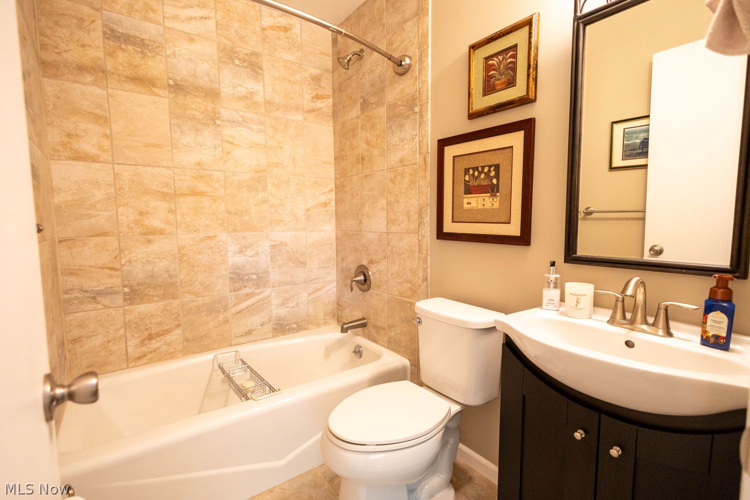 4068 W 219th Street Fairview Park OH 44126