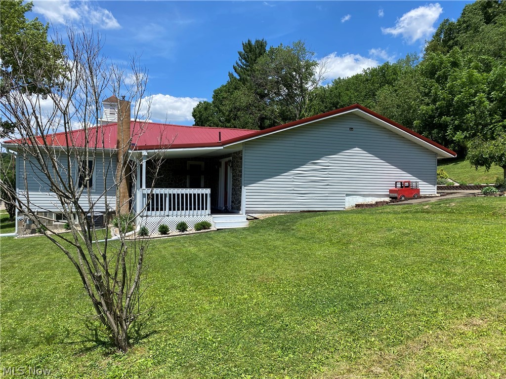 2103 Wainwright Road SE New Philadelphia OH 44663