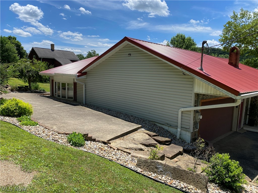 2103 Wainwright Road SE New Philadelphia OH 44663