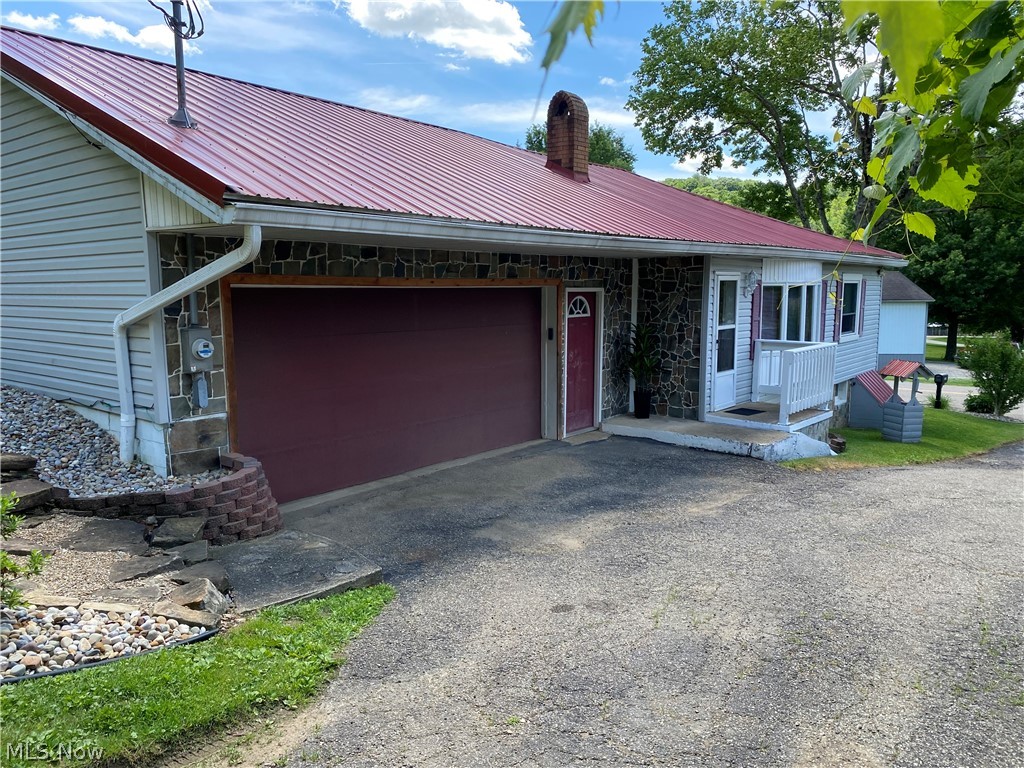 2103 Wainwright Road SE New Philadelphia OH 44663