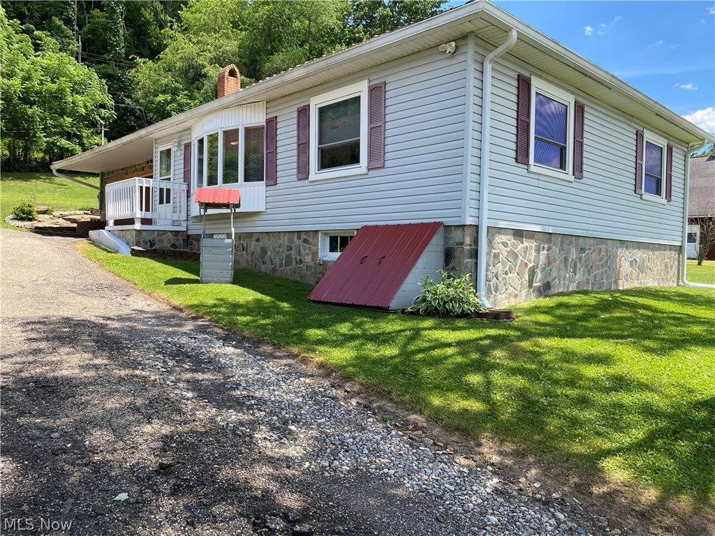 2103 Wainwright Road SE New Philadelphia OH 44663