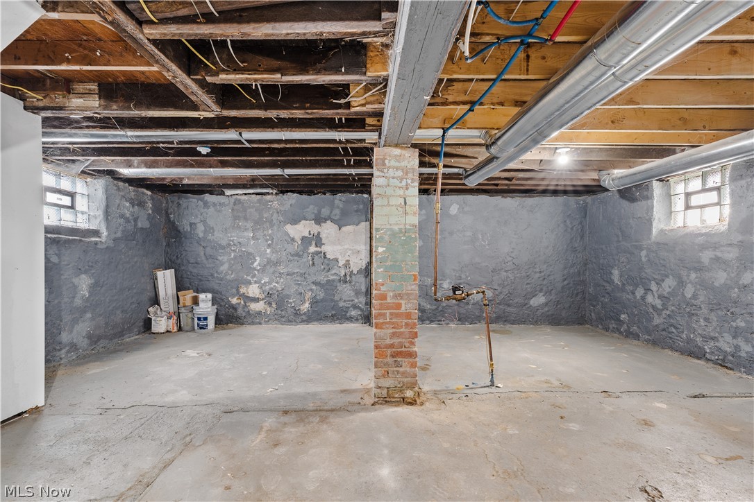 2314 E 95th Street Cleveland OH 44106