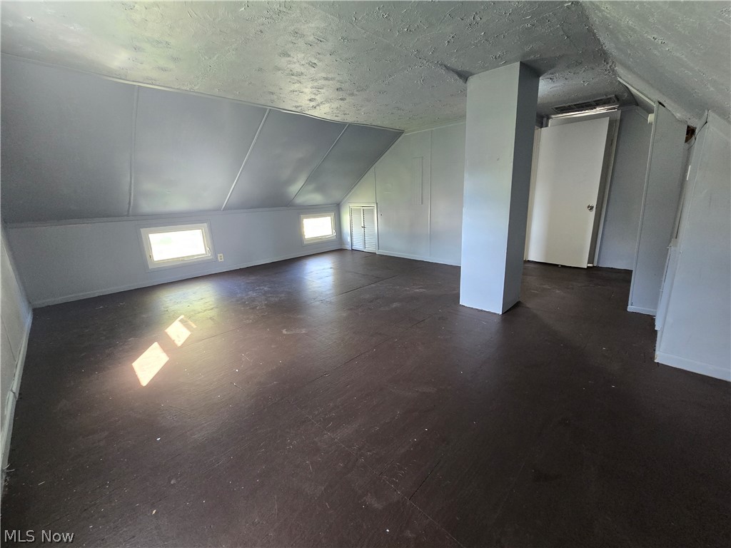 19504 Longbrook Road Warrensville Heights OH 44128