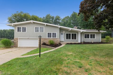 332 Smith Drive Tallmadge OH 44278