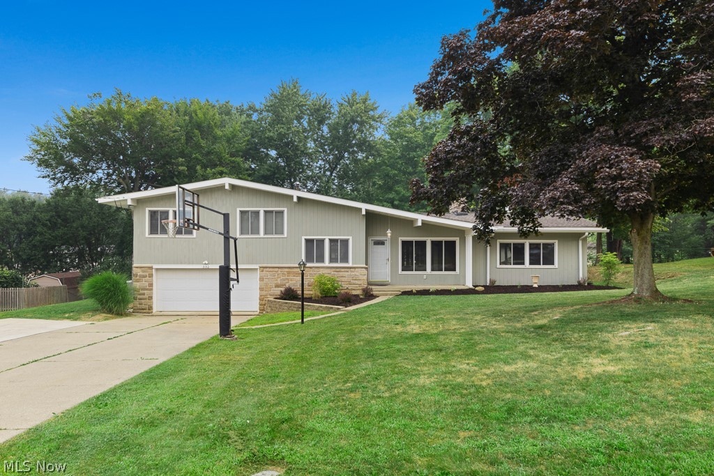 332 Smith Drive Tallmadge OH 44278