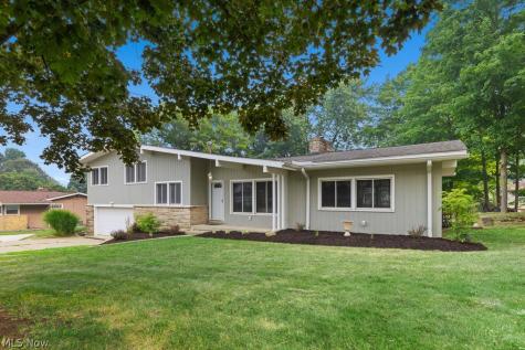 332 Smith Drive Tallmadge OH 44278