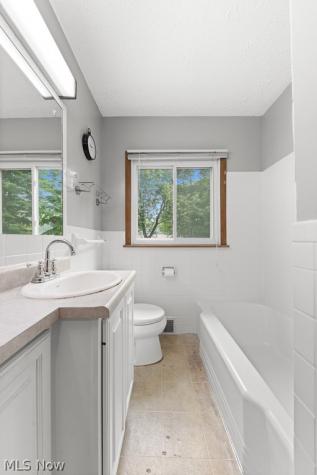 332 Smith Drive Tallmadge OH 44278
