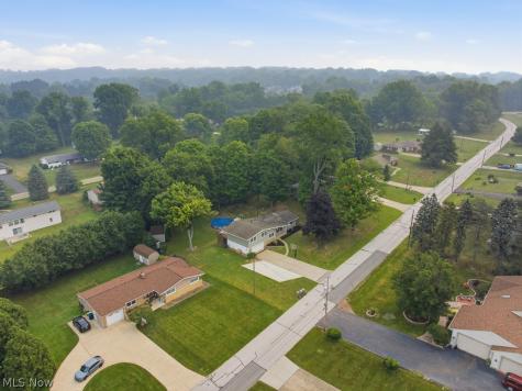 332 Smith Drive Tallmadge OH 44278
