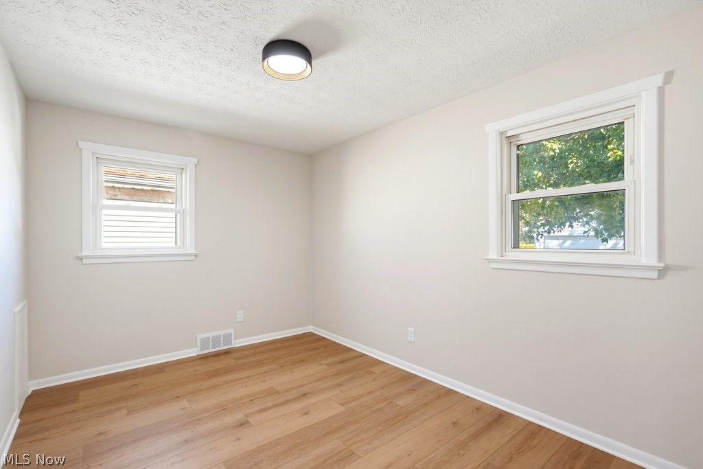 2918 Park Drive Parma OH 44134