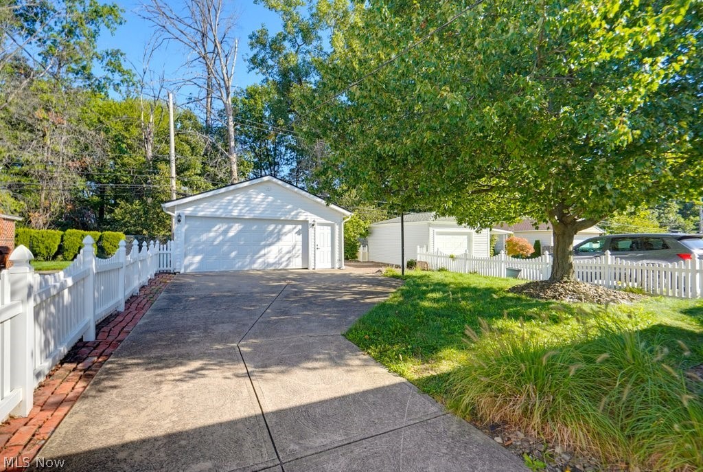 2918 Park Drive Parma OH 44134