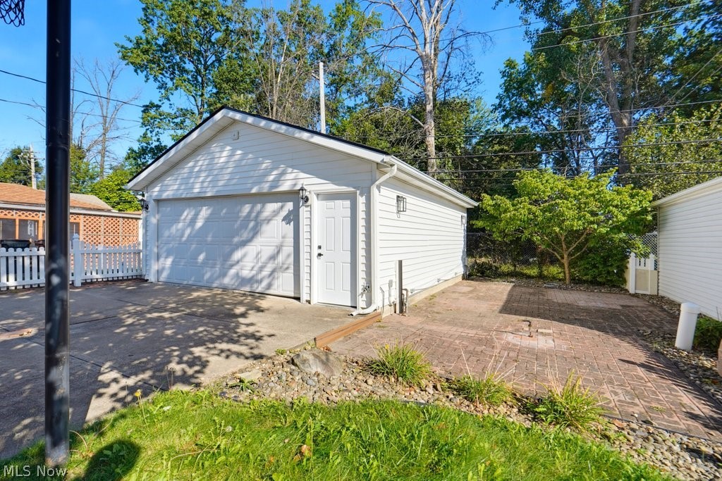 2918 Park Drive Parma OH 44134