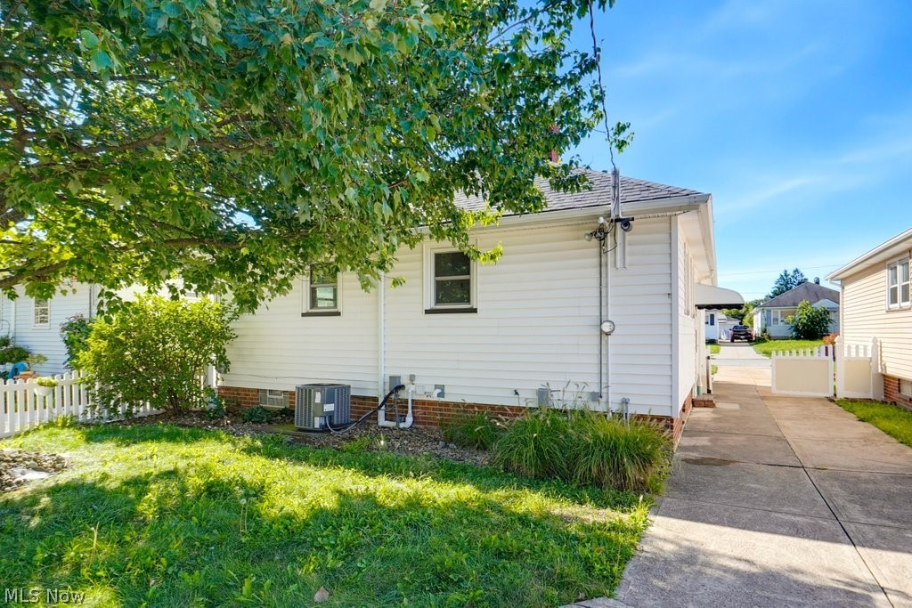 2918 Park Drive Parma OH 44134