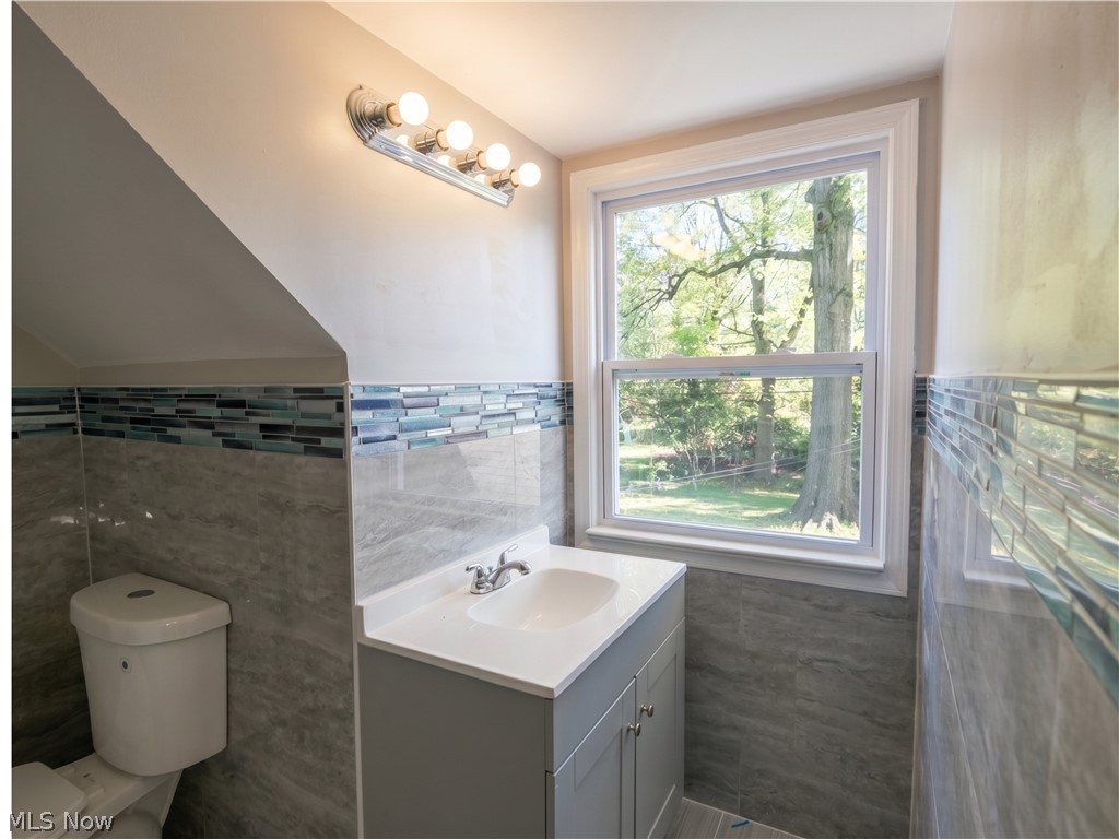 104 Brainard Drive Boardman OH 44512