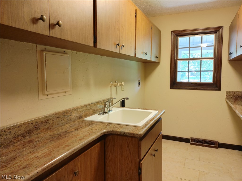9364 Sunrise Court Mentor OH 44060