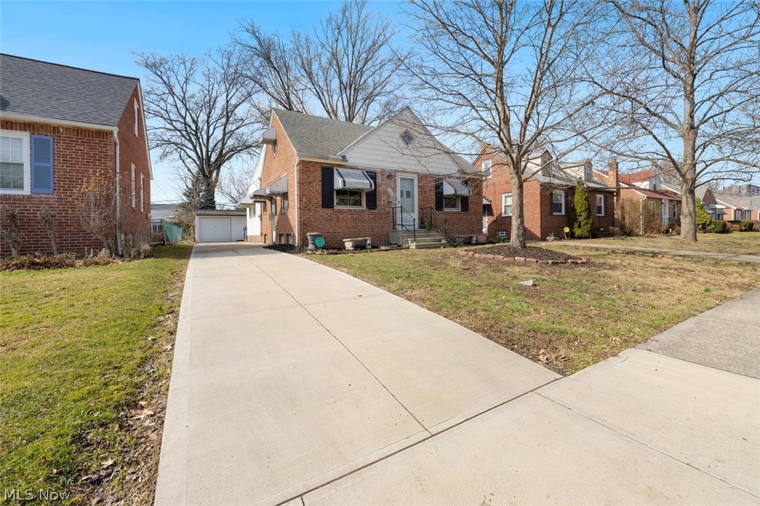 344 E 246th Street Euclid OH 44123