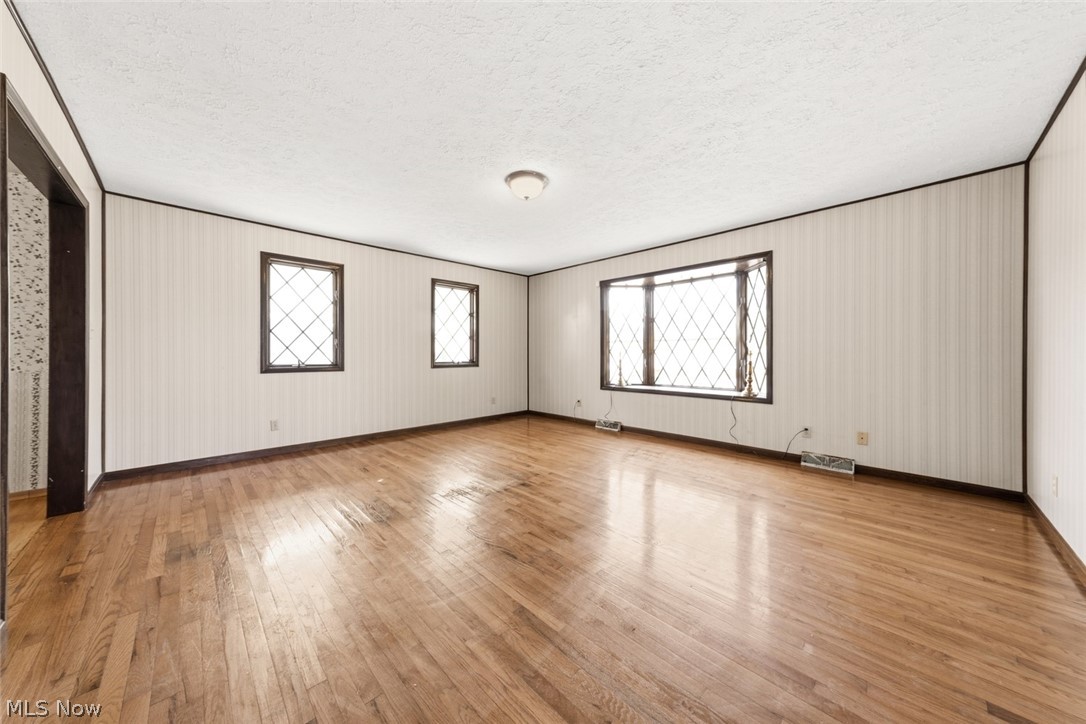 344 E 246th Street Euclid OH 44123