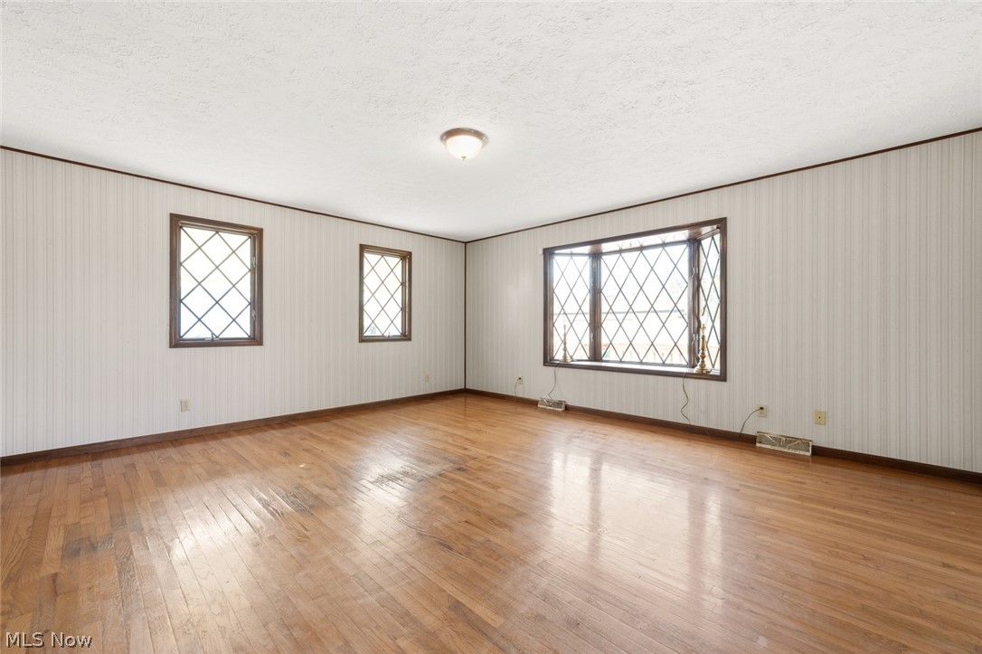 344 E 246th Street Euclid OH 44123