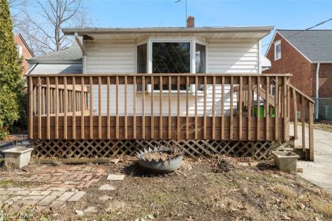 344 E 246th Street Euclid OH 44123