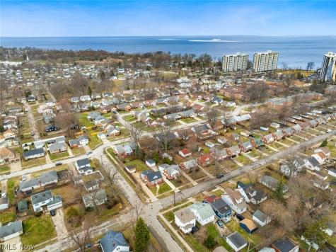 344 E 246th Street Euclid OH 44123
