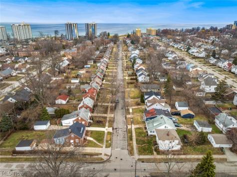 344 E 246th Street Euclid OH 44123