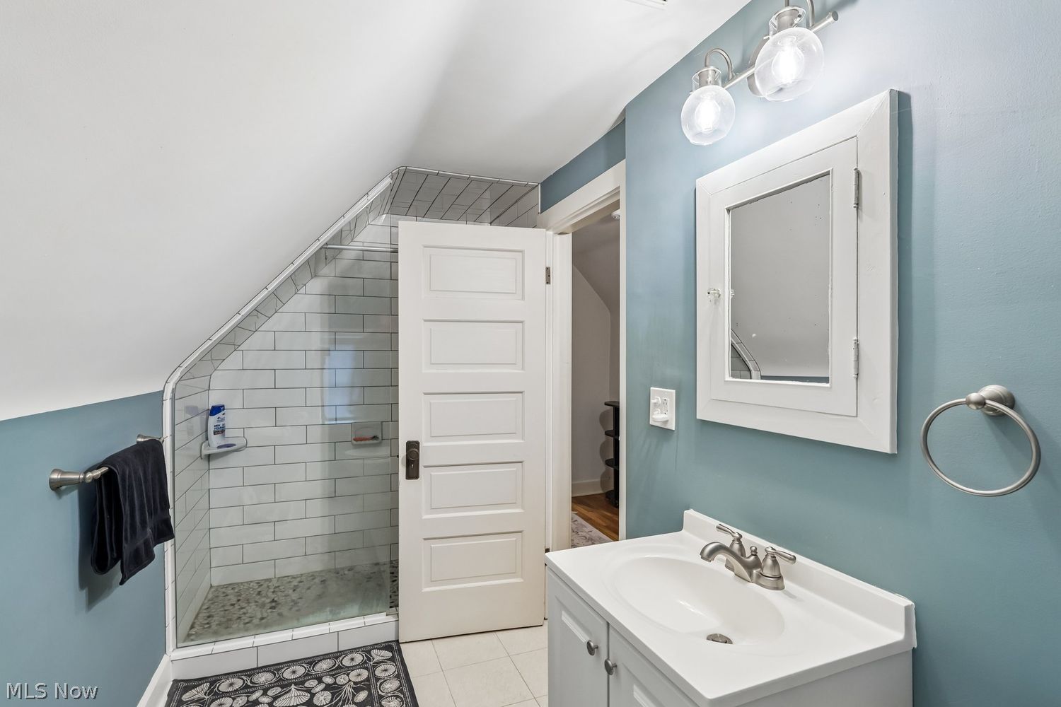 3326 Braemar Road Shaker Heights OH 44120