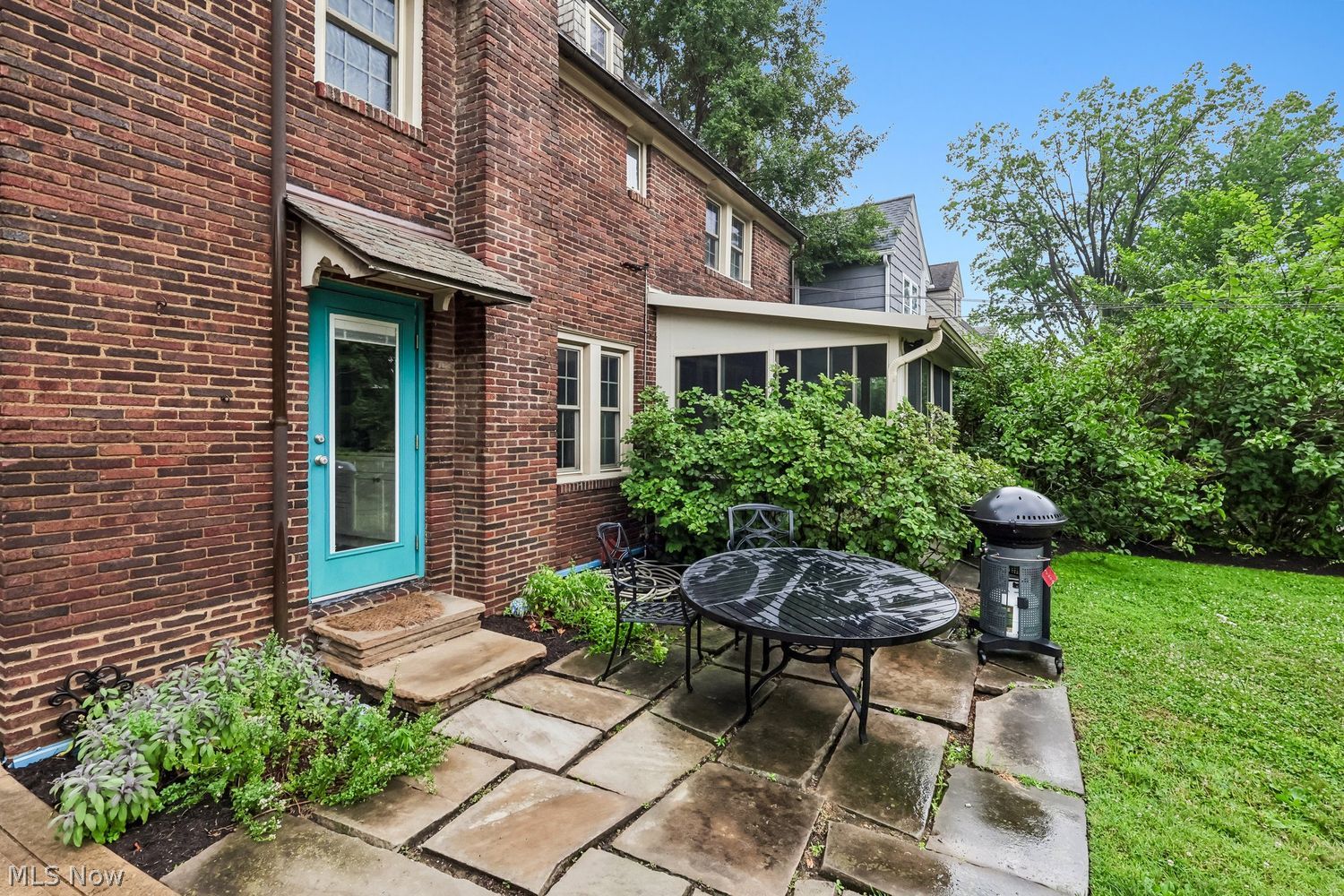3326 Braemar Road Shaker Heights OH 44120