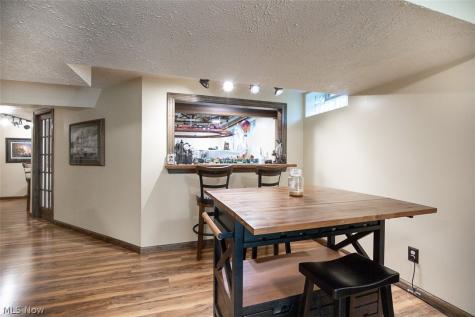 905 Hampton Drive Macedonia OH 44056
