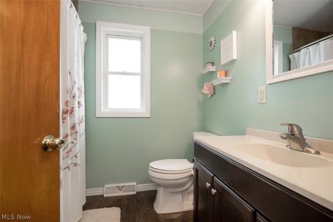 173 Terra Lane Amherst OH 44001