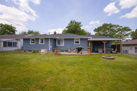 173 Terra Lane Amherst OH 44001