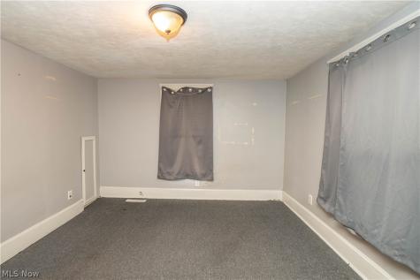 1033 Walnut Avenue Alliance OH 44601