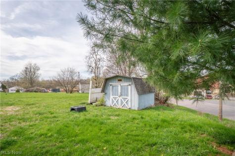 1033 Walnut Avenue Alliance OH 44601