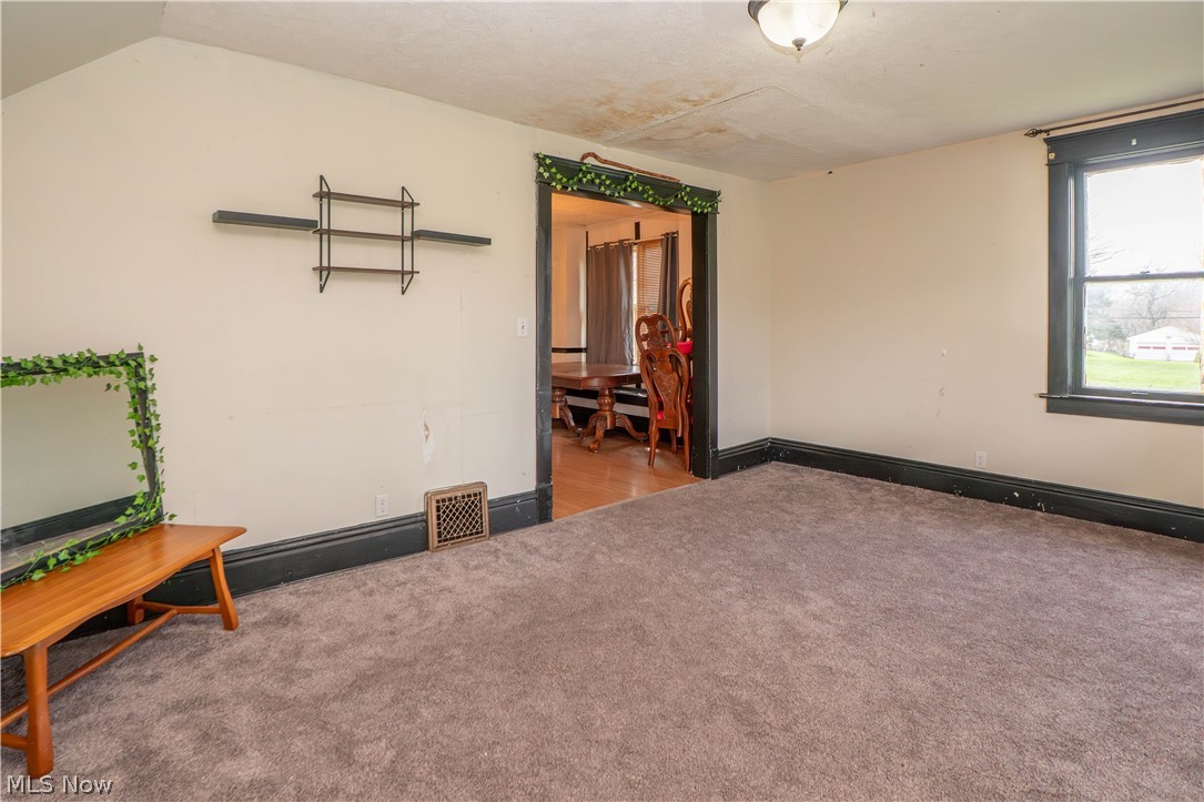 1033 Walnut Avenue Alliance OH 44601