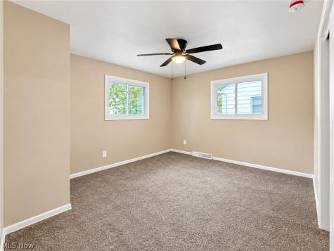 14209 Brunswick Avenue Maple Heights OH 44137