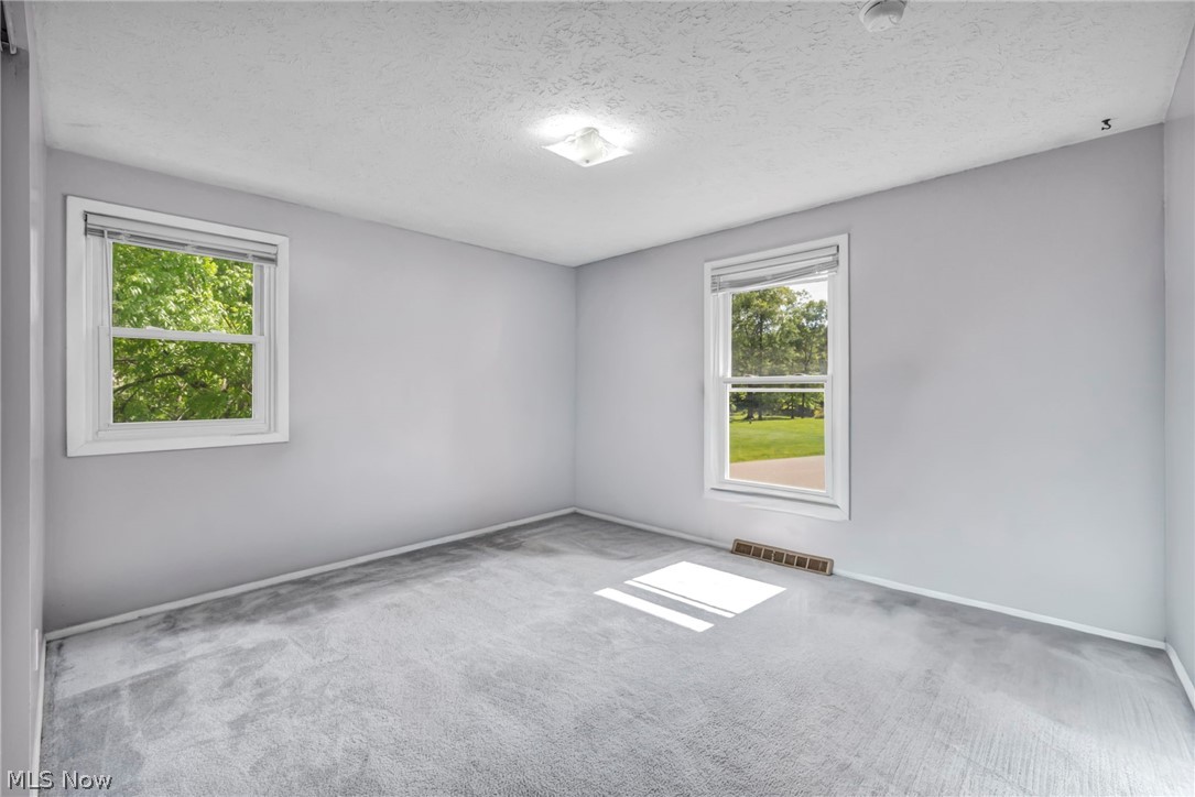 8194 Overwood Avenue NW North Canton OH 44720