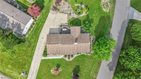 8194 Overwood Avenue NW North Canton OH 44720