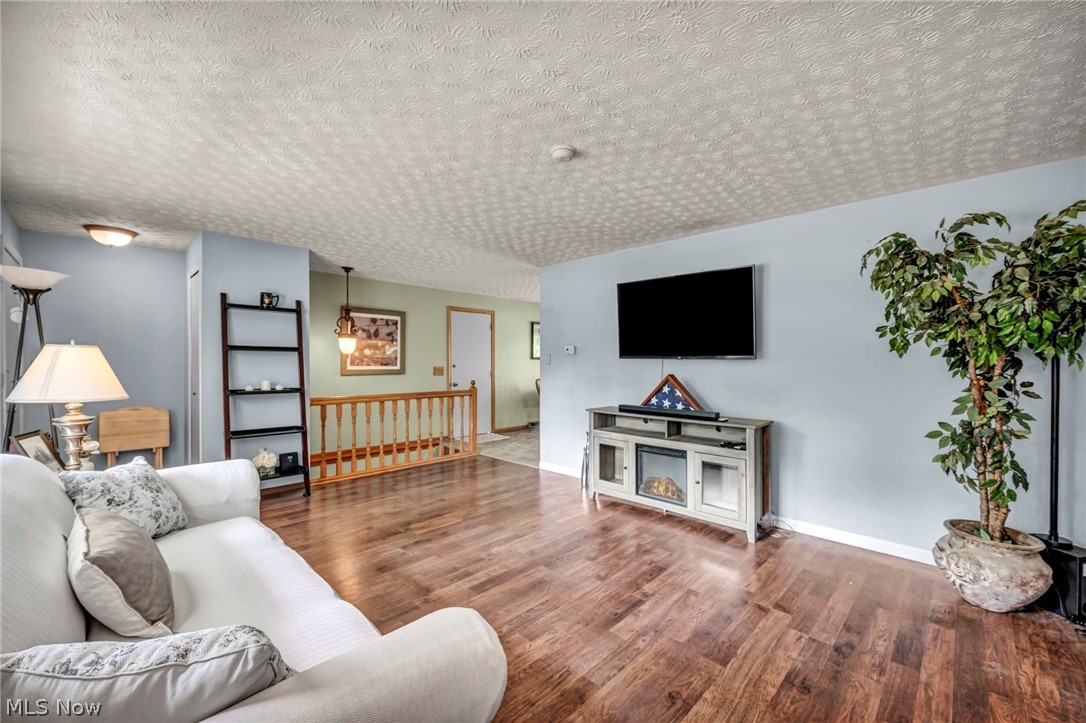 8194 Overwood Avenue NW North Canton OH 44720