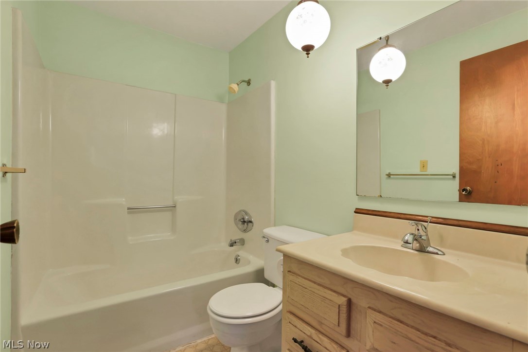60467 Apache Lane Senecaville OH 43780