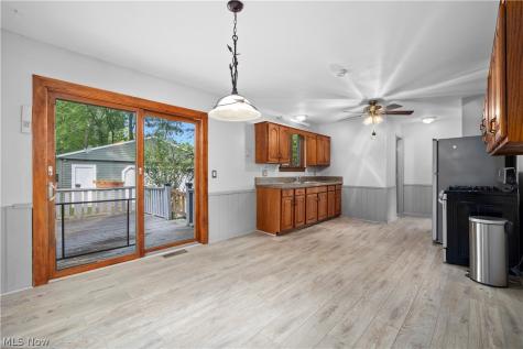 5742 Pleasant Street North Ridgeville OH 44039