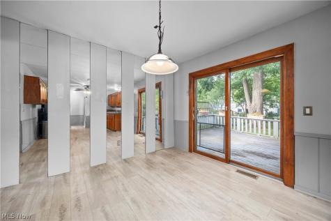 5742 Pleasant Street North Ridgeville OH 44039